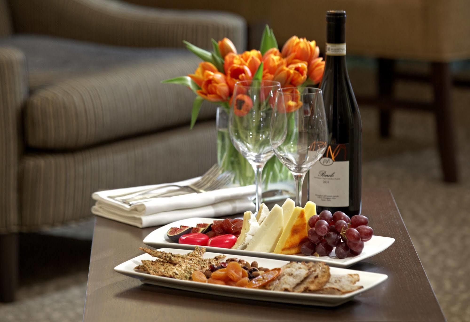 Cambridge Suites Τορόντο Εξωτερικό φωτογραφία